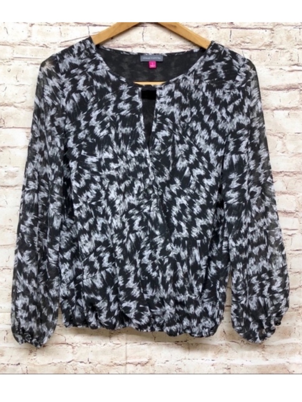 Vince Camuto Top Size S Womens Semi-Sheer Crossover Wrap Long Sleeve Black White